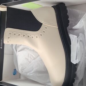 INC SHOES